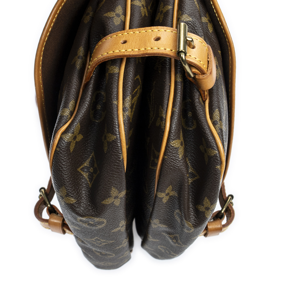 Louis Vuitton Saumur MM - Picture 7 of 11